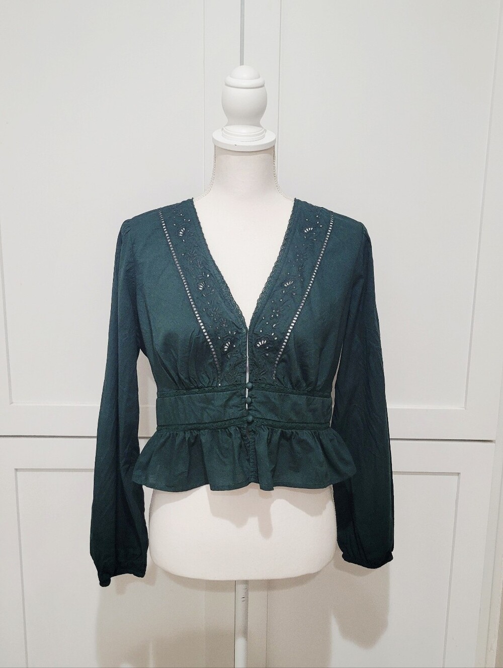American Eagle Outfitters Cotton Blend Green Lace Detail Peasant Blouse | Size L
